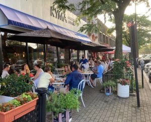 downtown arlington heights restaurants with outdoor seating